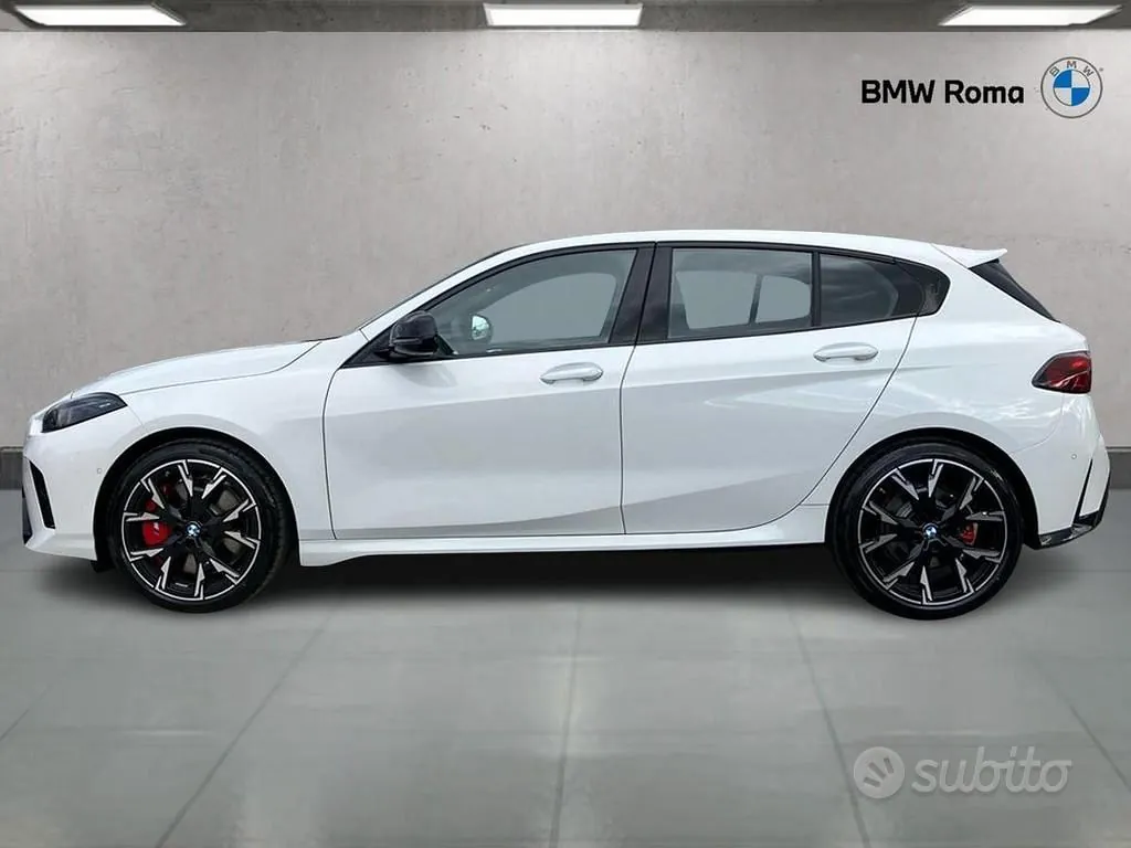 BMW 1 Series 2026 photo 4