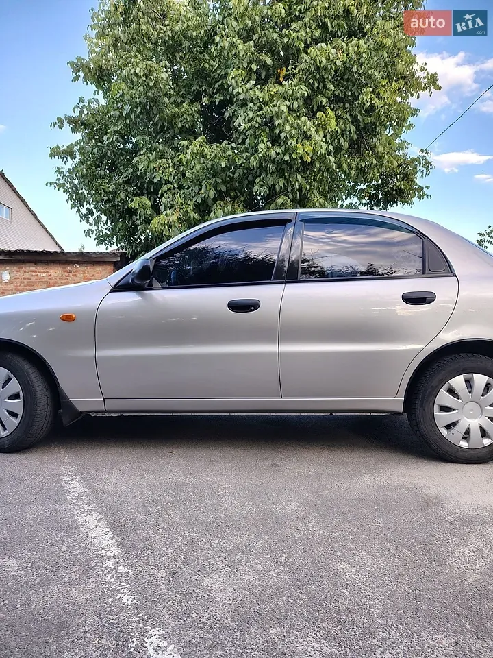 Daewoo Lanos 2003 photo 4