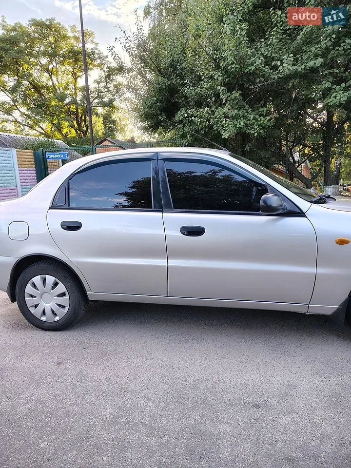 Daewoo Lanos 2003 photo 3