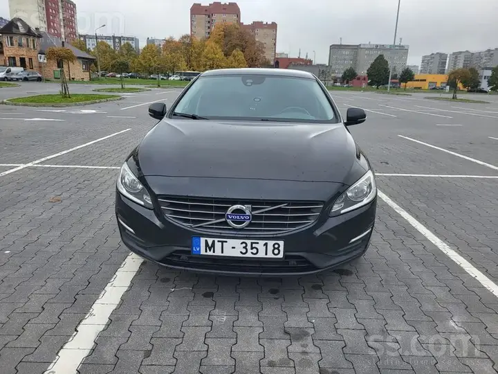 Volvo S60 2017 photo 2