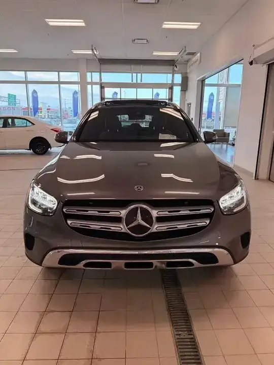 Mercedes-Benz Glc 2022 photo 2