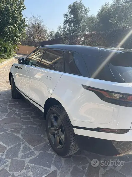 Land Rover Range Rover Velar 2021 photo 5