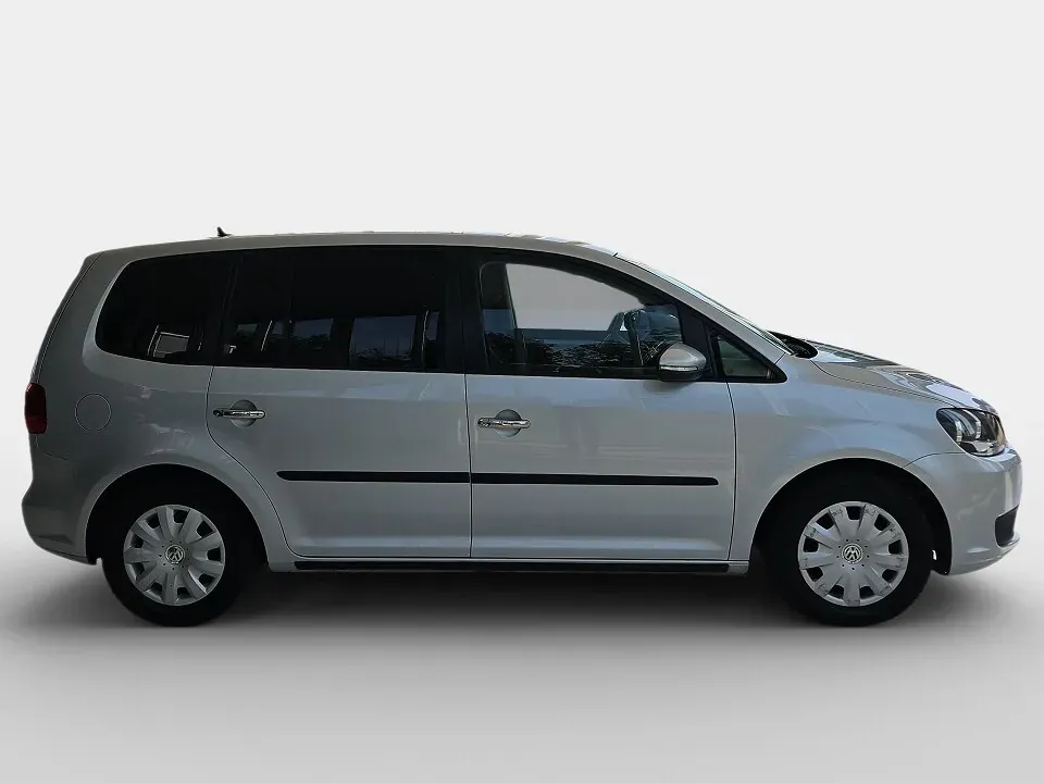 Volkswagen Touran 2015 photo 3