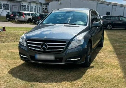 Mercedes-Benz R-Class