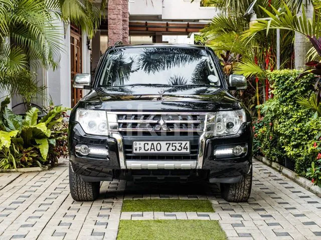 Mitsubishi Montero