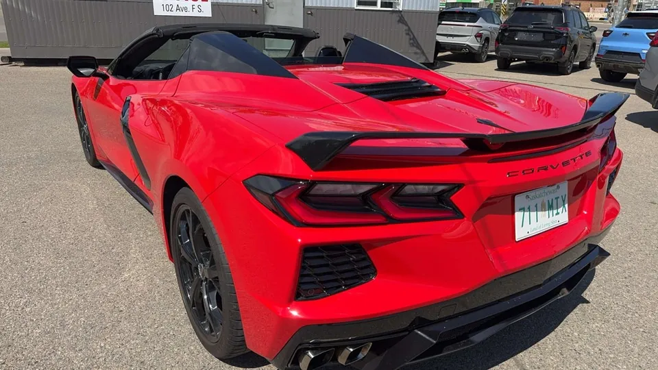 Chevrolet Corvette 2023 photo 3