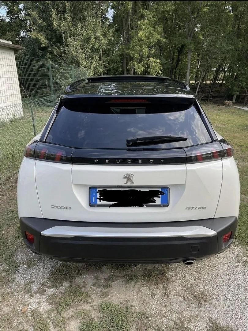 Peugeot 2008 2019 photo 3