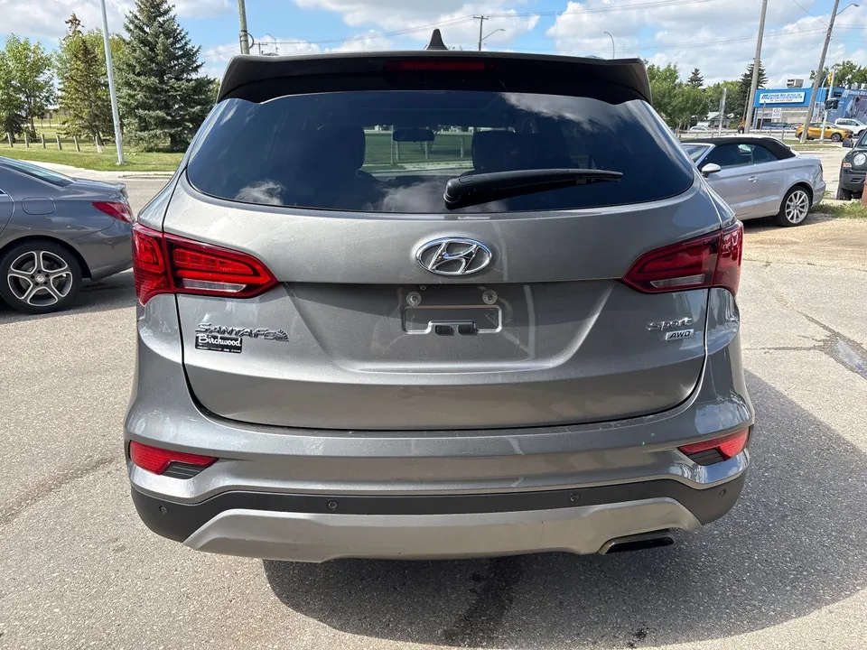 Hyundai Santa Fe 2017 photo 4