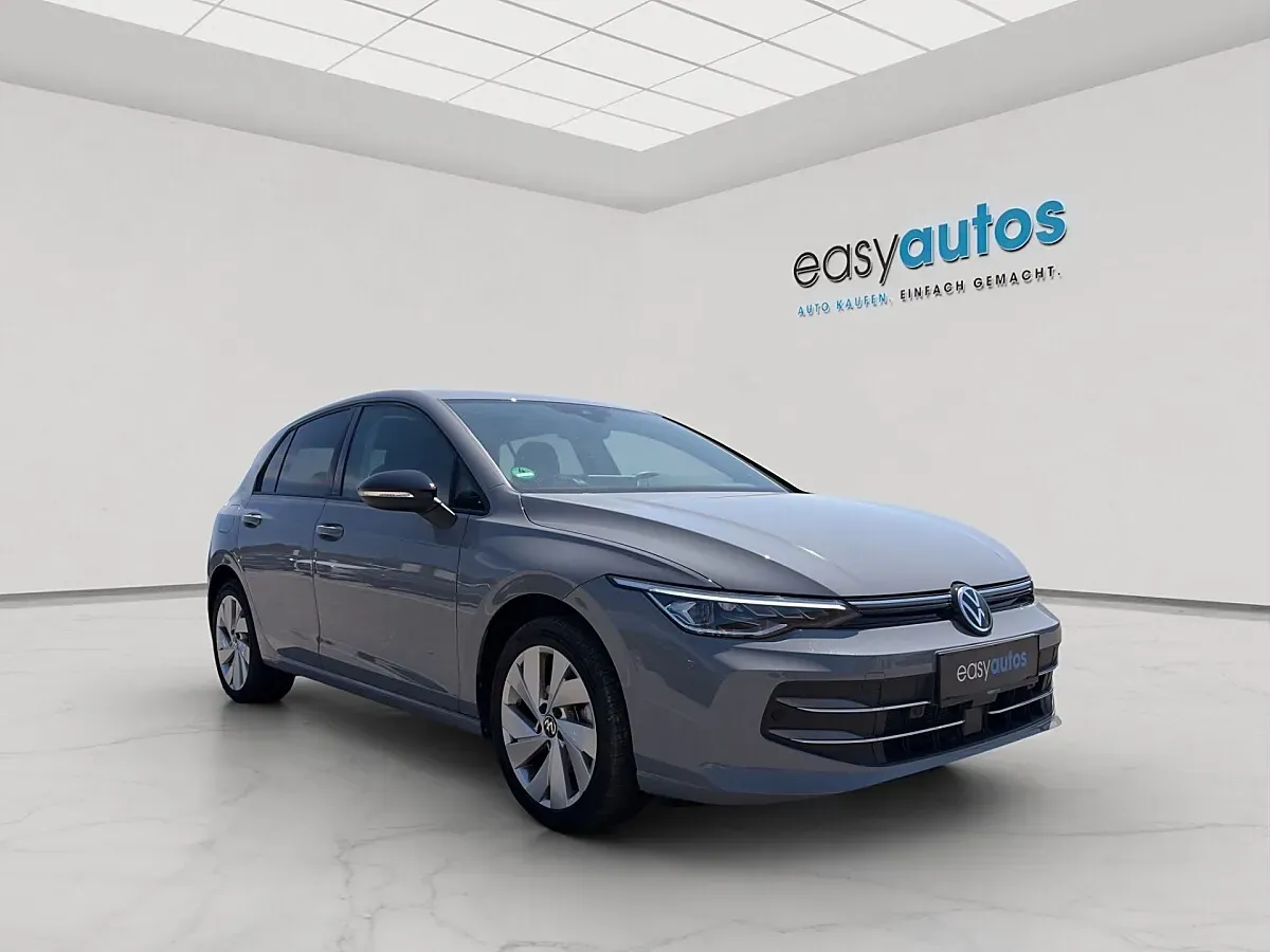 Volkswagen Golf 2025 photo 3