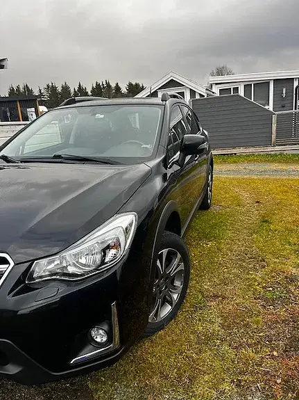 Subaru Xv 2016 photo 4