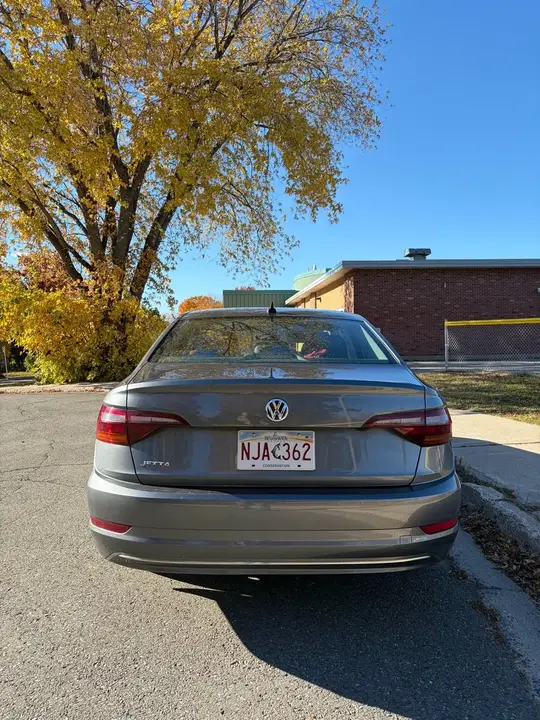 Volkswagen Jetta 2019 photo 4