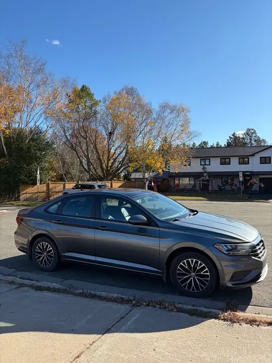 Volkswagen Jetta 2019 photo 3