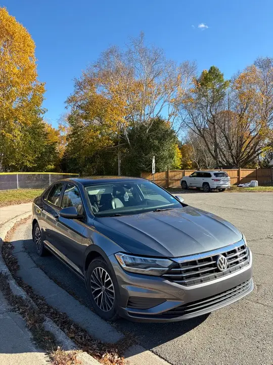 Volkswagen Jetta 2019 photo 2