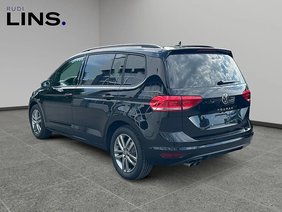 Volkswagen Touran 2026 photo 3