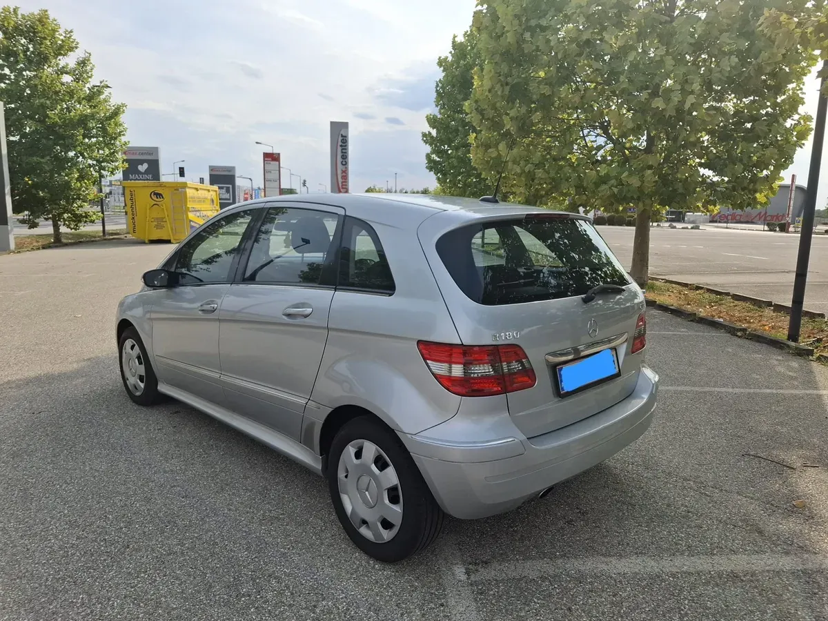 Mercedes-Benz B-Class 2006 photo 2