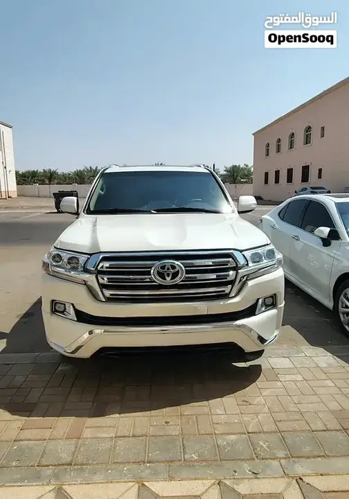 Toyota Land Cruiser Gxr 2019 photo 5