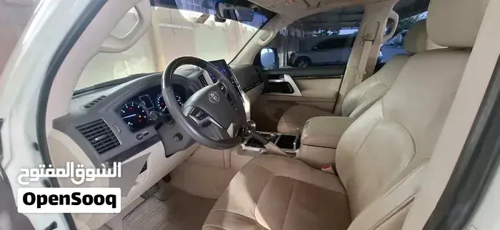 Toyota Land Cruiser Gxr 2019 photo 3