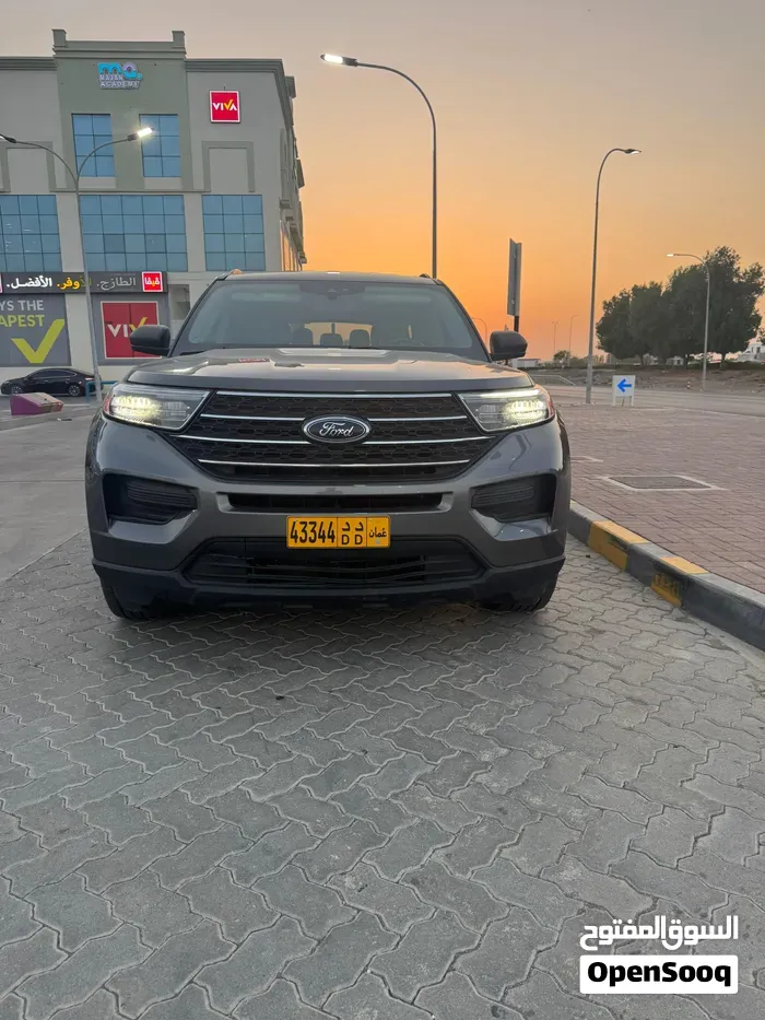 Ford Explorer 2022 photo 4