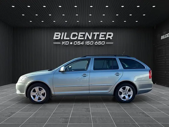 Skoda Octavia 2011 photo 4