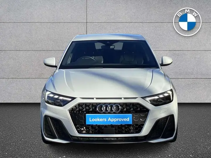 Audi A1 2022 photo 2