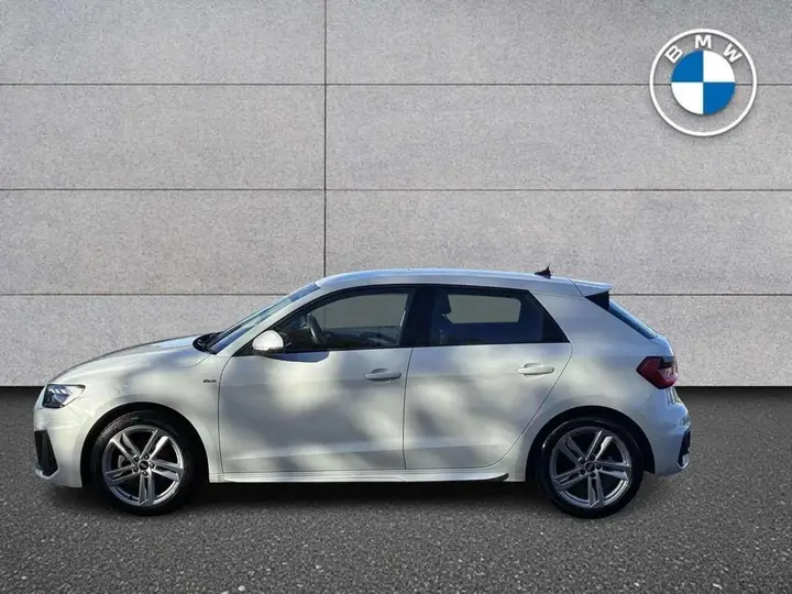 Audi A1 2022 photo 4
