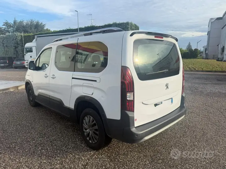 Peugeot Rifter 2022 photo 3