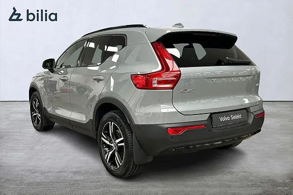 Volvo Xc40 2025 photo 2