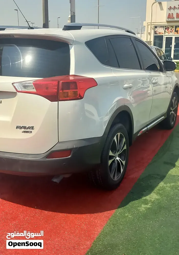 Toyota Rav 4 2014 photo 2