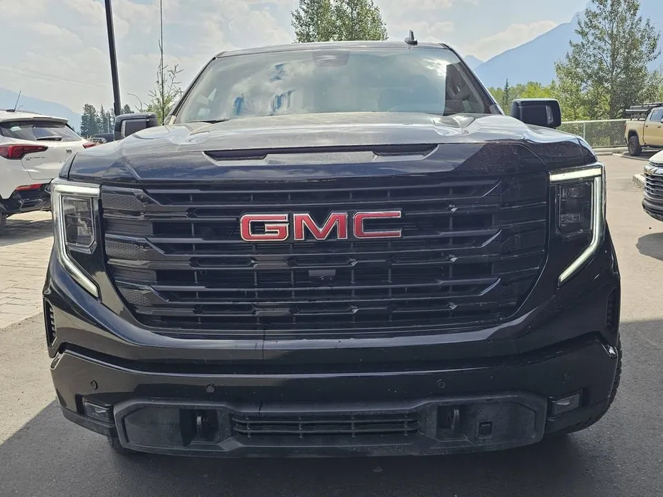 GMC Sierra 1500 2026 photo 2