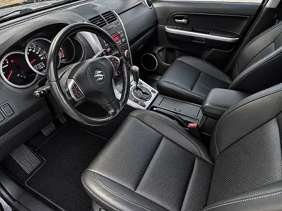 Suzuki Grand Vitara 2010 photo 5