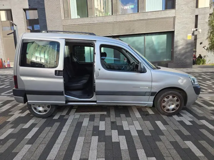 Peugeot Partner 2003 photo 5