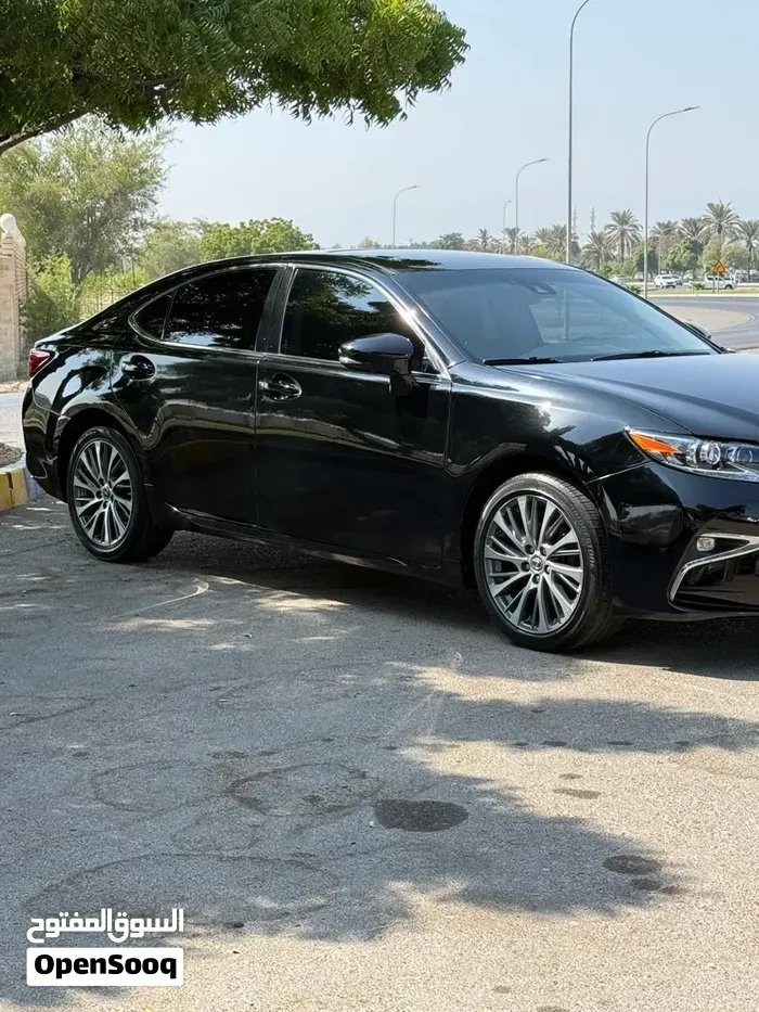 Lexus Es 2018 photo 4