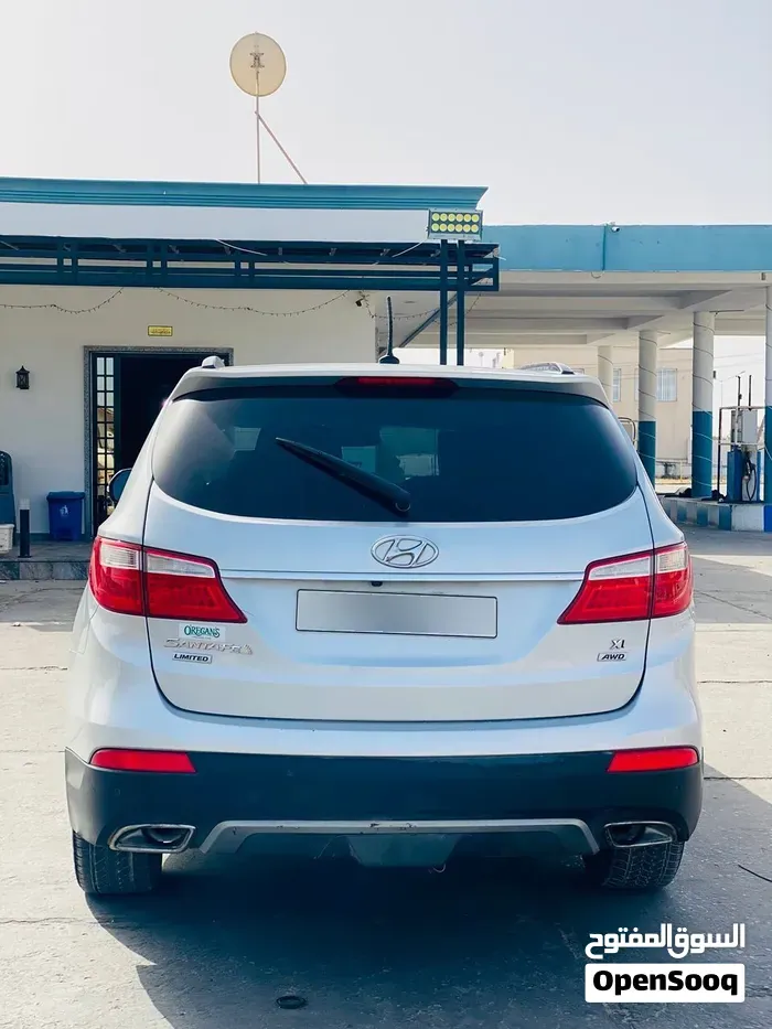 Hyundai Santa Fe 2014 photo 4