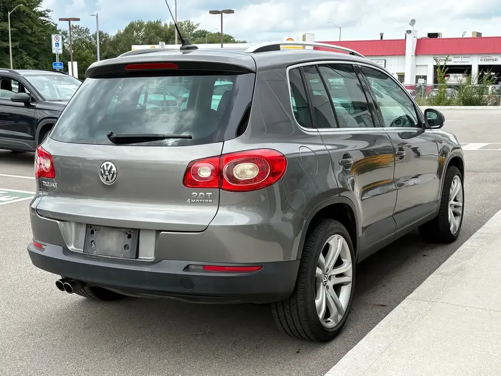Volkswagen Tiguan 2009 photo 5