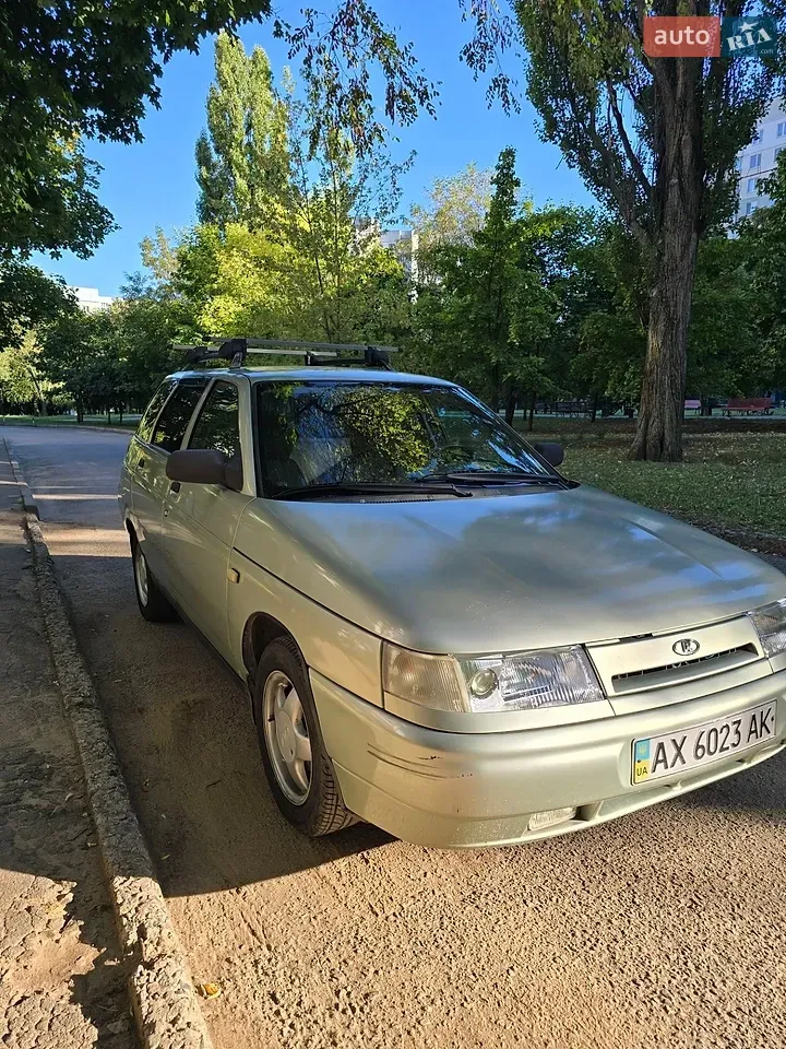 Lada 2111