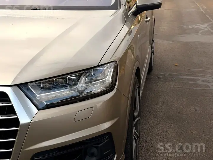 Audi Q7 2016 photo 3