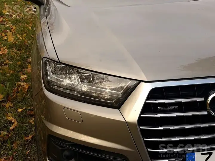 Audi Q7 2016 photo 2