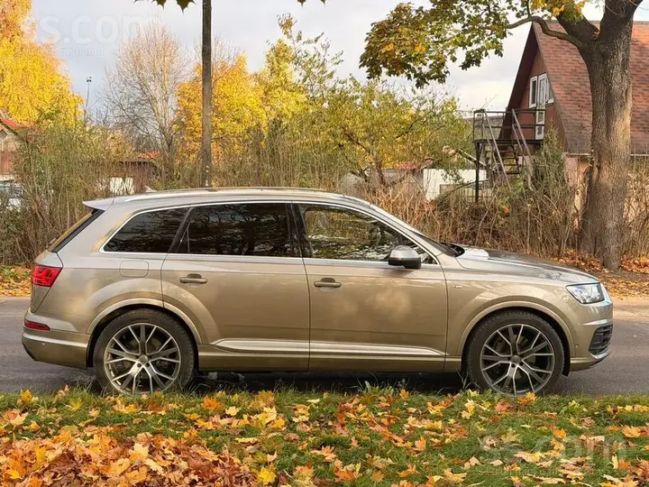 Audi Q7 2016 photo 5