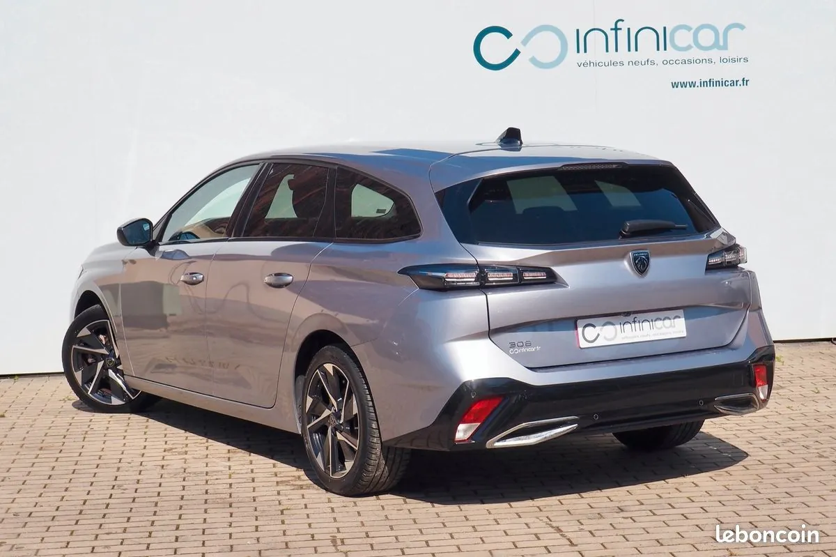 Peugeot 308 2022 photo 2
