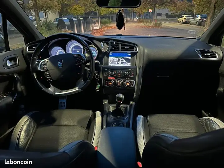 Citroen Ds4 2014 photo 3