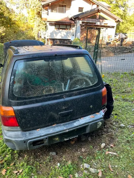 Subaru Forester 2000 photo 4