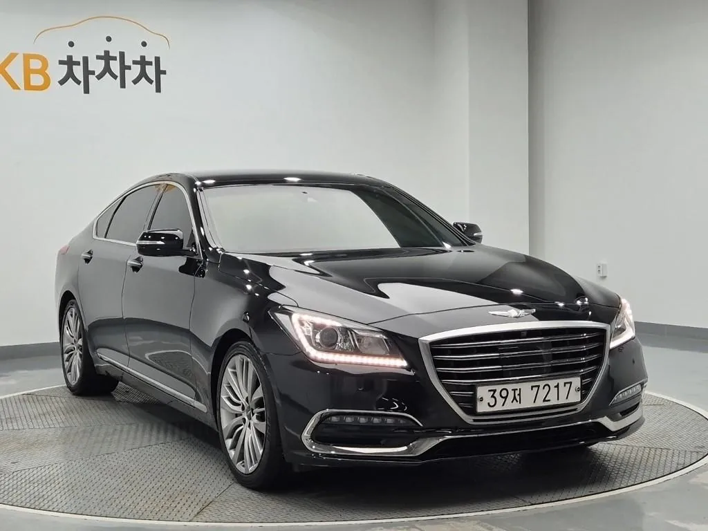 Genesis G80 2017 photo 4