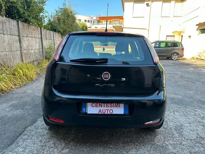 Fiat Punto 2013 photo 4