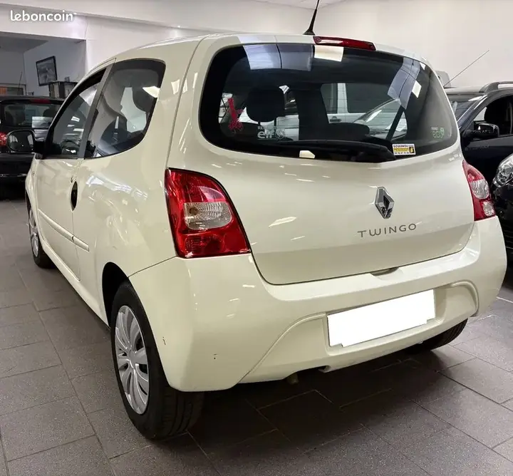 Renault Twingo 2011 photo 4