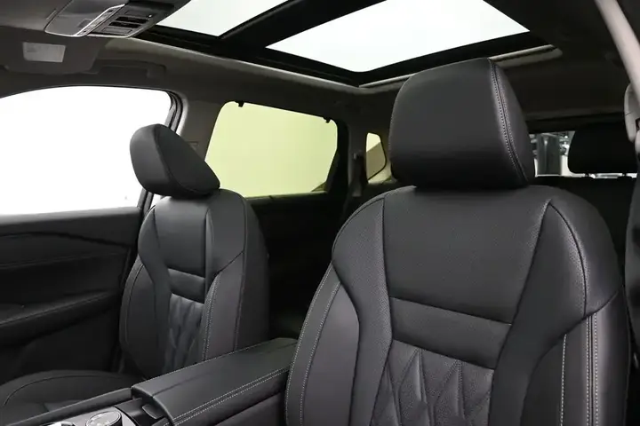 Nissan Rogue 2026 photo 4