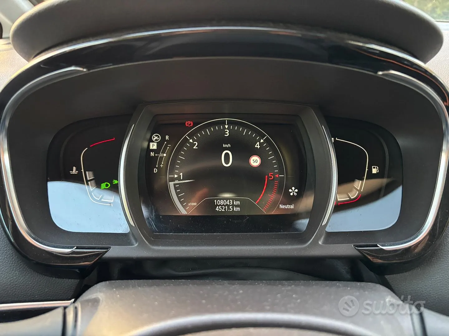 Renault Espace 2016 photo 5