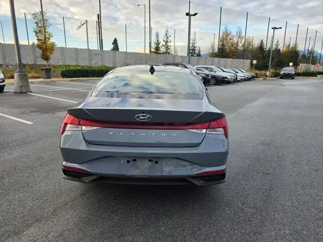 Hyundai Elantra 2023 photo 4