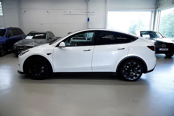 Tesla Model Y 2021 photo 4
