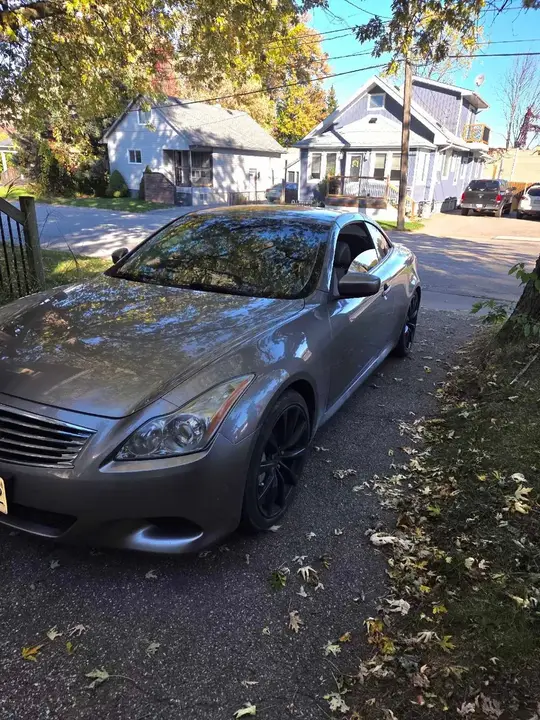Infiniti G37