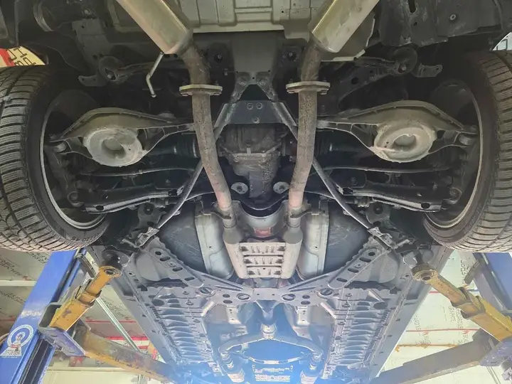Infiniti G37 2009 photo 4